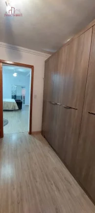 Imagem Belíssima casa a 800m do centro de Embu-Guaçu.