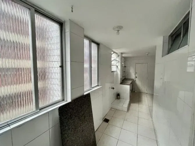 Imagem Apartamento com 2 Quartos à Venda, 90 m² em Aparecida - Santos