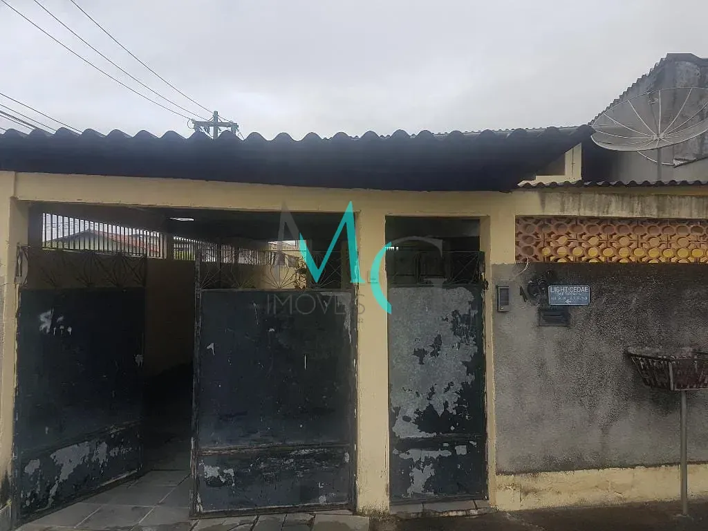 Imagem Casa com 4 dormitórios à venda, 260 m² por R$ 400.000,00 - Campo Grande - Rio de Janeiro/RJ