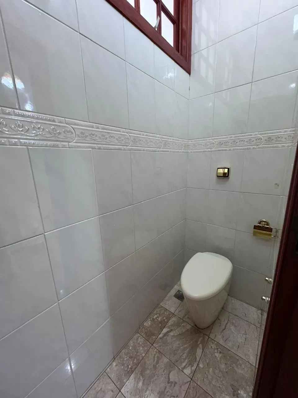 Imagem Casa com 3 Quartos à Venda ou Locação, 400 m² em Jardim da Fonte - Jundiaí