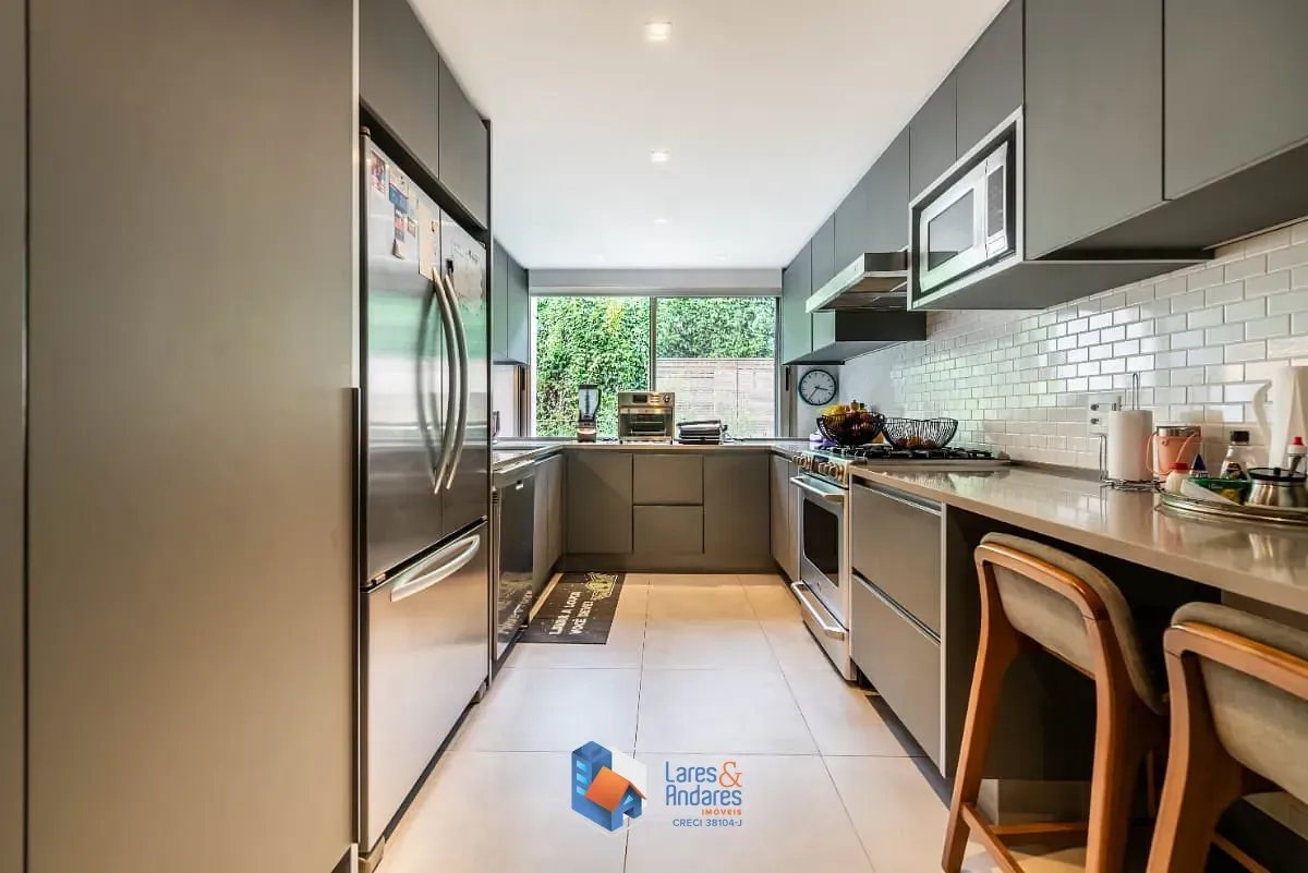 Imagem Casa no condomínio Bothanica Alto de Pinheiros para venda com 4 quartos, sendo 4 suítes, 925m²