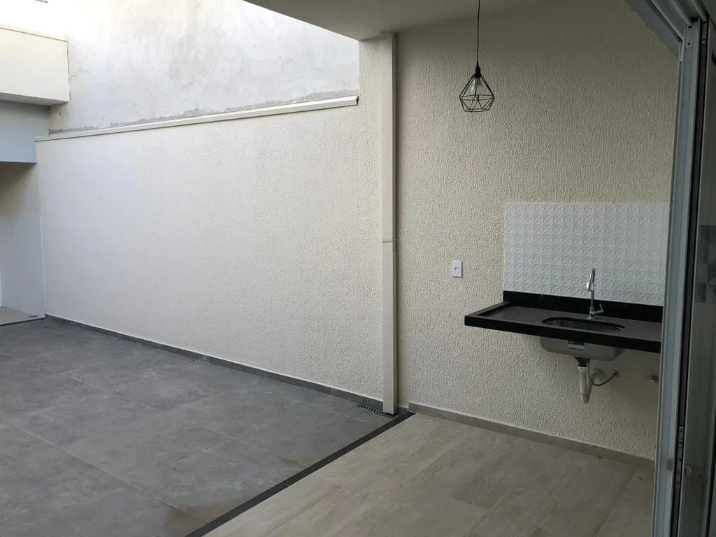 Imagem Casa à venda 3 Quartos, 1 Suite, 2 Vagas, 91M², Res. Santa Clara, Pindamonhangaba - SP