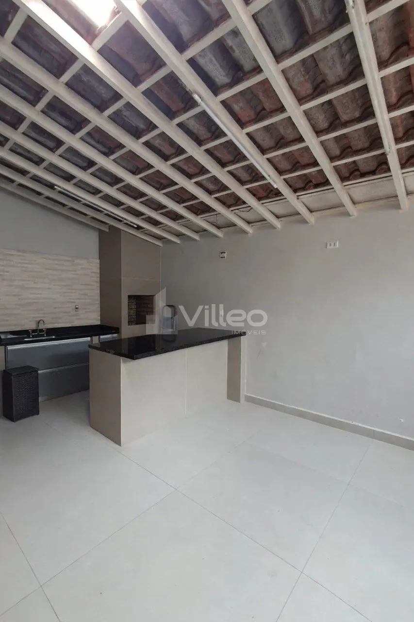 Imagem Apresentamos esta excelente casa em condomínio no Villagio di Lucca, localizado no Jardim São Clar...