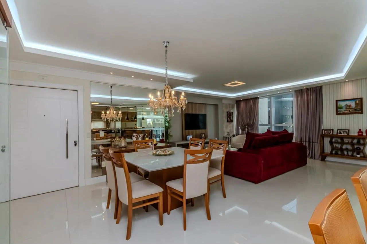 Imagem Apartamento à venda com 154m2 por R$ 2.200.000,00
