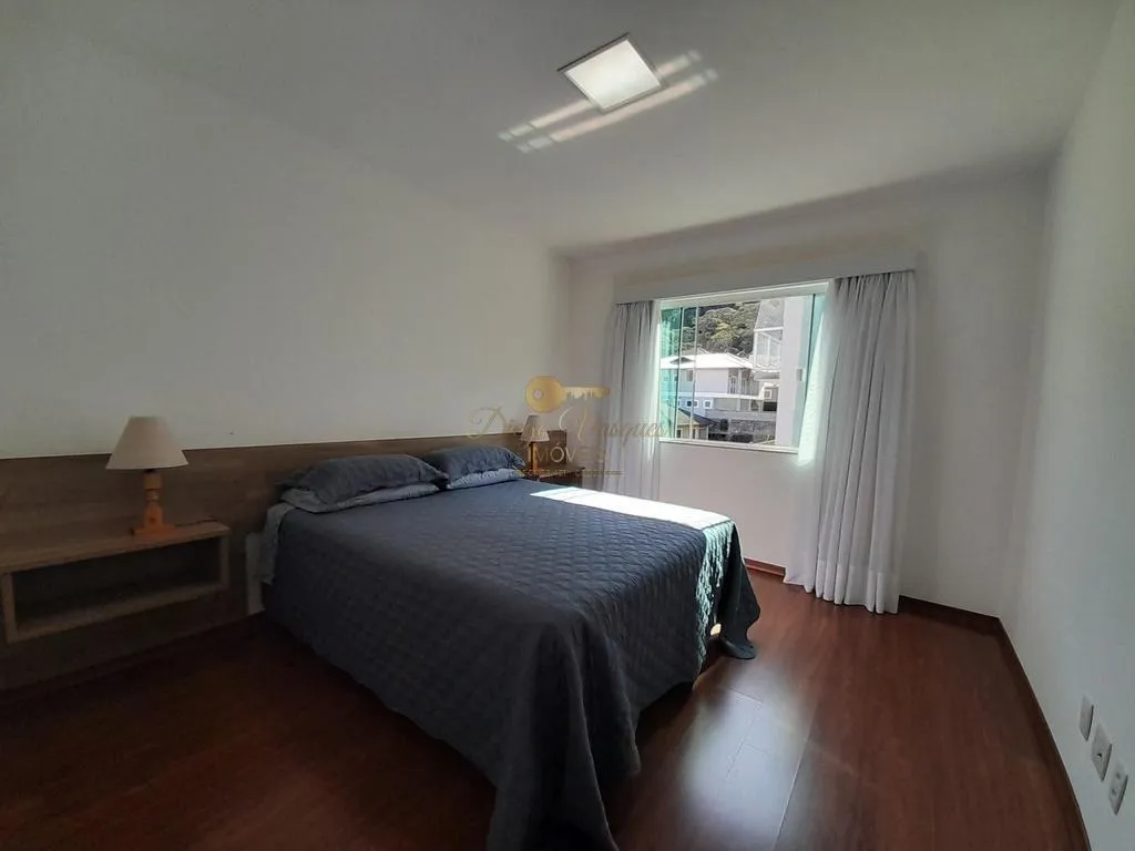 Imagem Casa em Condomínio para Venda em Teresópolis / RJ no bairro Vargem Grande