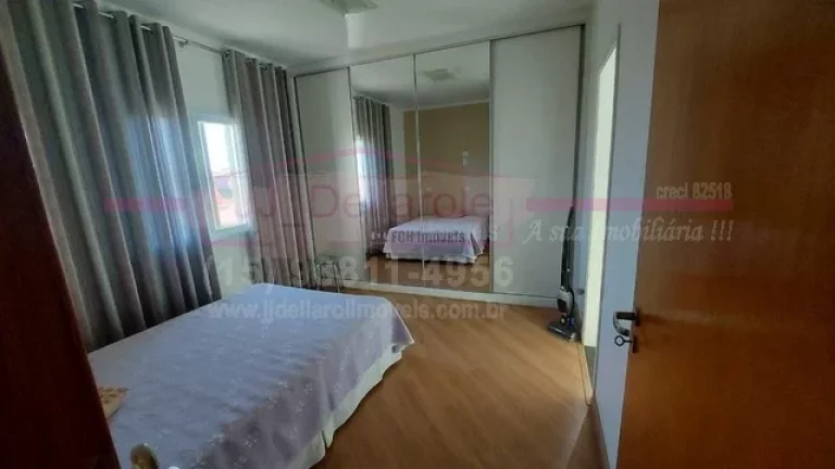 Imagem Casa no condomínio Residencial São José, com 03 suítes sendo todas suíte com armários planejad...