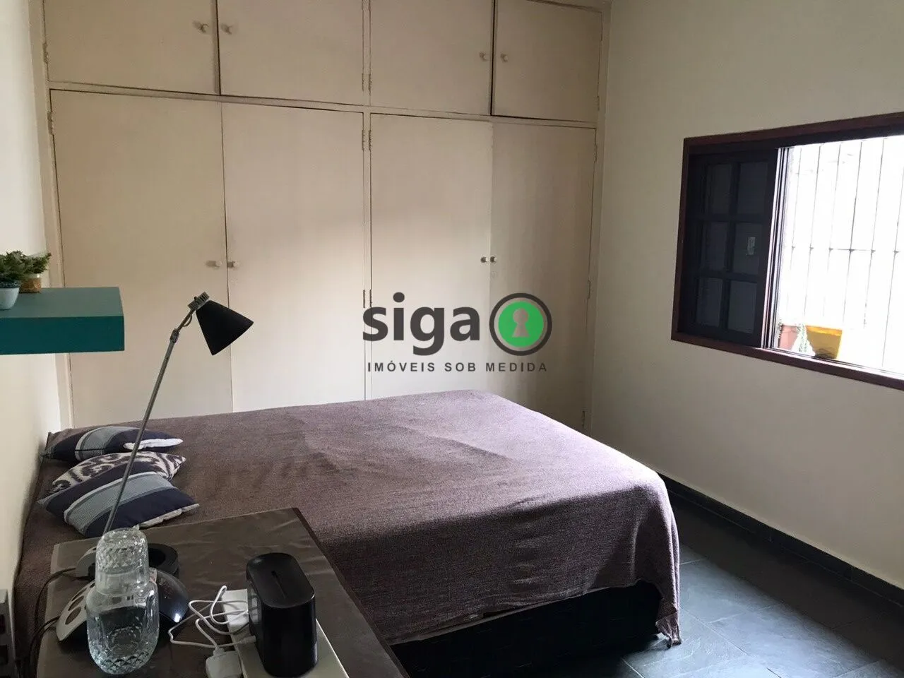 Imagem Casa Espaçosa com Quintal e 3 Dormitórios no Brooklin para Venda