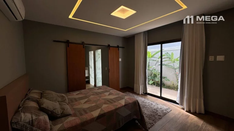 Imagem Casa com 3 dormitórios à venda, 213 m² por R$ 2.450.000,00 - Interlagos - Vila Velha/ES