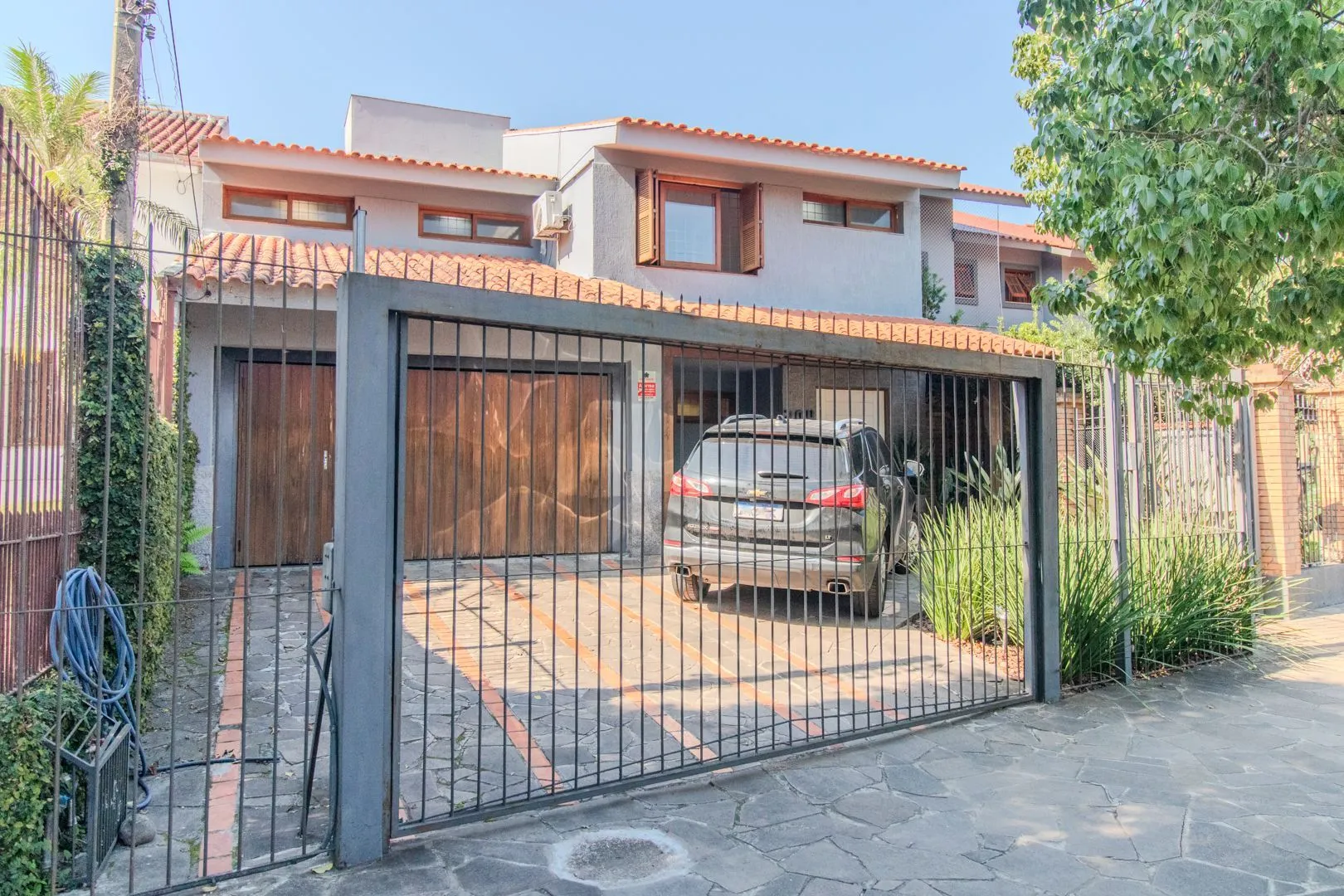 Imagem Casa para Venda - 410m², 3 dormitórios, sendo 3 suites, 2 vagas - Ipanema