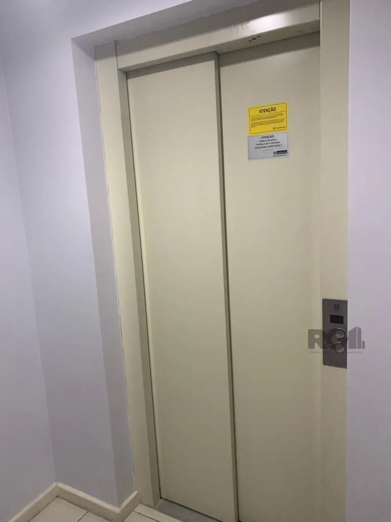 Imagem Prédio Comercial em Bom Fim