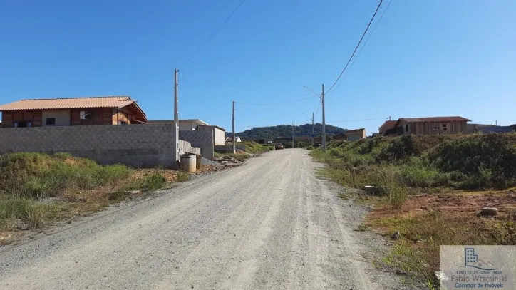 Imagem Terreno - Em loteamento, para Venda em Araquari/SC