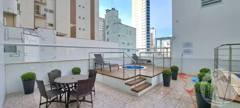Imagem Viva em Luxo: 3 Quartos 2 Vagas e Churrasqueira na Sacada