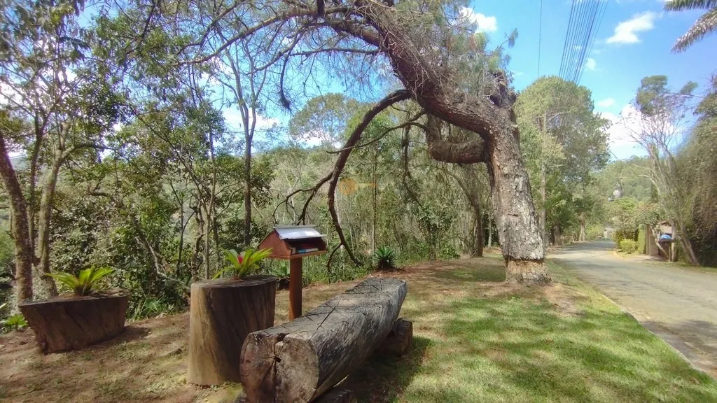 Imagem Terreno em Condomínio para Venda em Teresópolis / RJ no bairro Green Valley