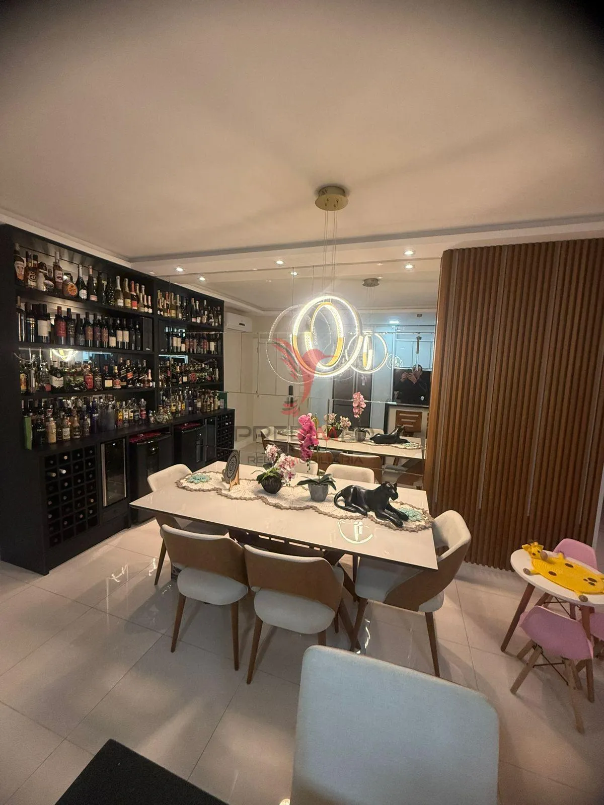 Imagem Apartamento mobiliado e decorado , aceita casa de alto padrão em Tijucas na negociação