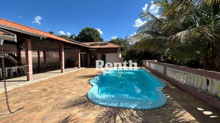Imagem Chácara com 3 dormitórios à venda, 1050 m² por R$ 950.000,00 - Núcleo Portal dos Nobres - Ipeúna/SP