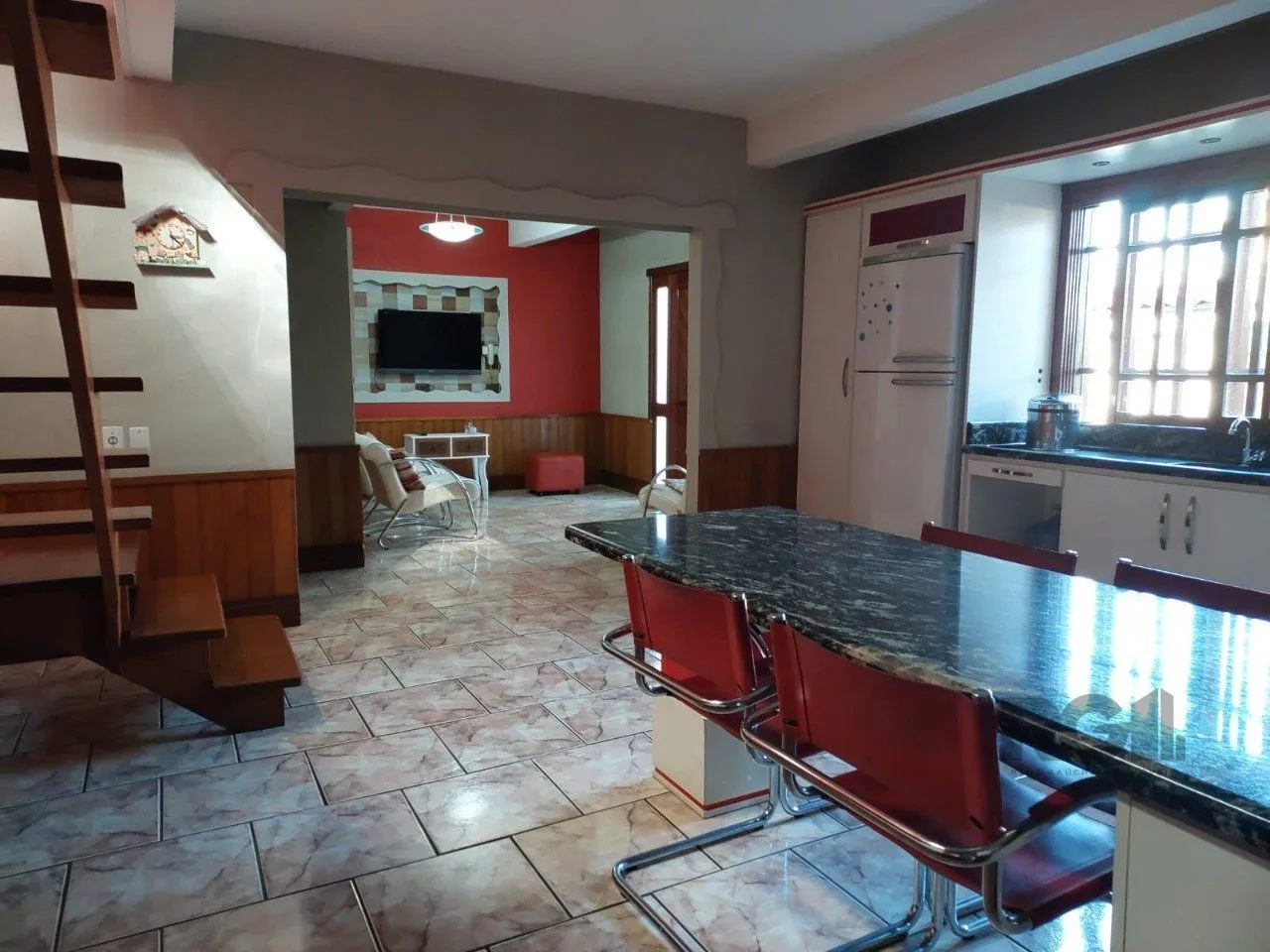 Imagem Casa sobrado, 2 dormitórios, 1 suíte, vaga de garagem, Bairro Pq da Matriz