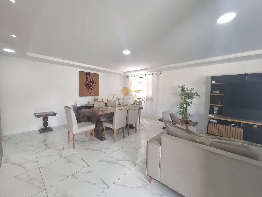 Imagem Casa para Venda em Teresópolis / RJ no bairro Granja Guarani