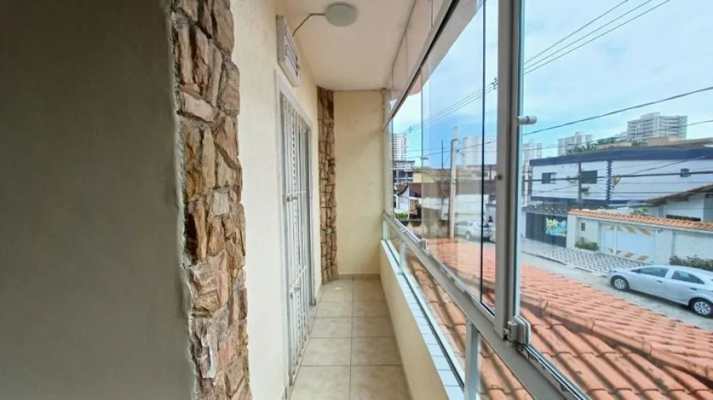 Imagem CASA COM 120,00 m² - GUILHERMINA - PRAIA GRANDE SP