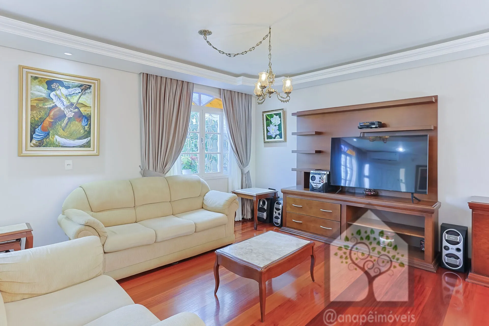 Imagem Casa com 4 quartos à venda na Trindade