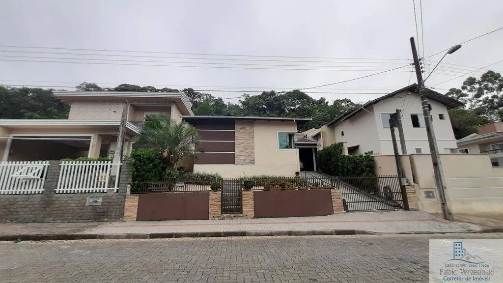 Imagem Vendo Casa com Piscina bairro Santa catarina em Joinville