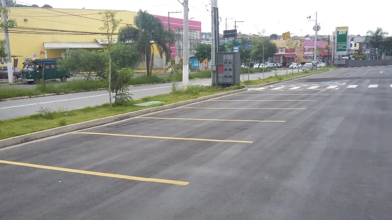 Loja para Alugar, 100 m² em Cocaia - Guarulhos