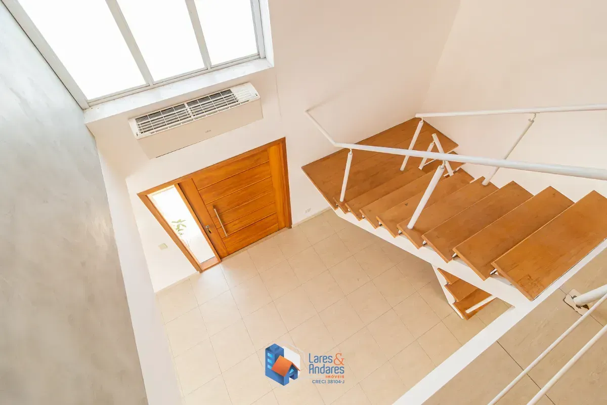 Imagem Casa para venda em Mirandópolis com 4 quartos, sendo 4 suítes, 405m²