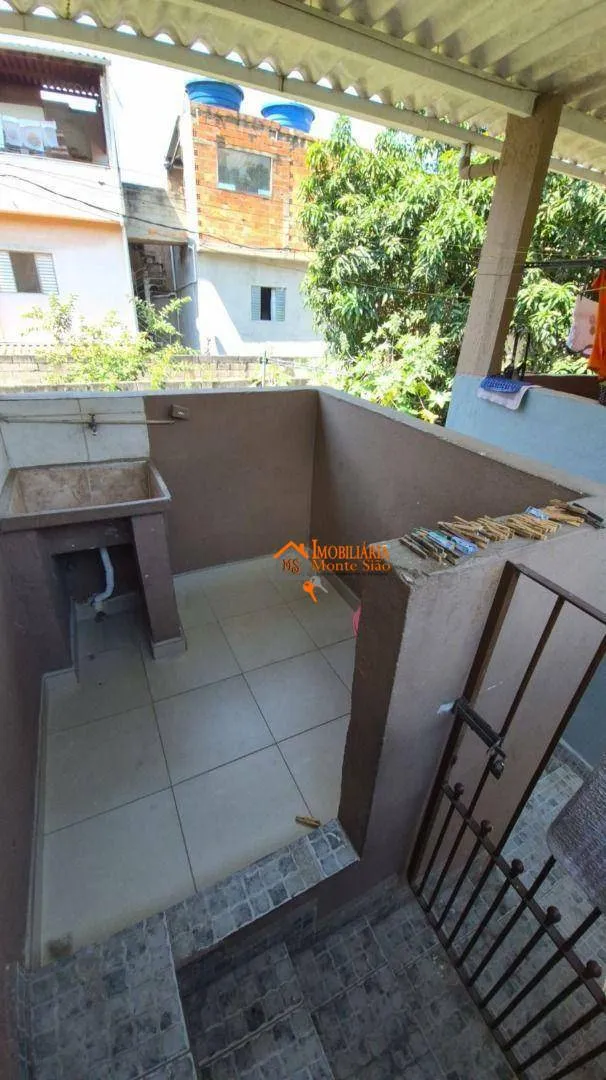 Imagem Casa com 7 dormitórios à venda, 260 m² por R$ 490.000,00 - Cidade Soberana - Guarulhos/SP