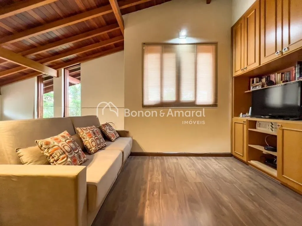 Imagem Casa à venda no Barão do Café com 3 suítes e amplo terreno