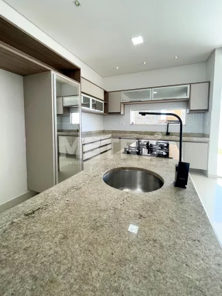 Imagem Casa à venda no Summerville com 5 quartos, gourmet com Hidromassagem, Petrolina
