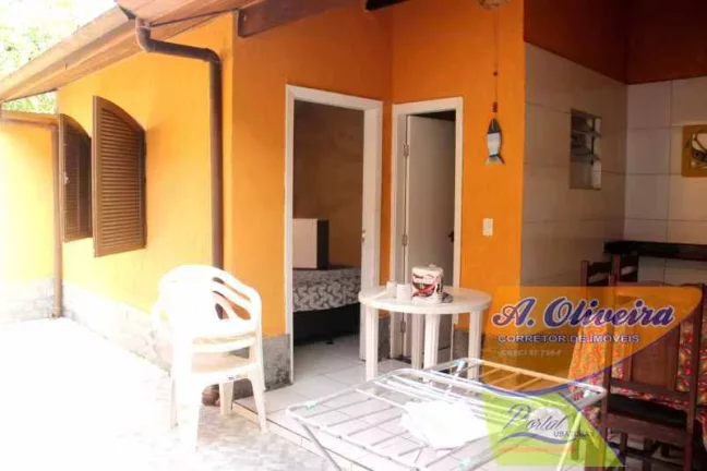 Imagem Casa 03 Dormitórios ( 01suites) - 100 Metros da Praia.