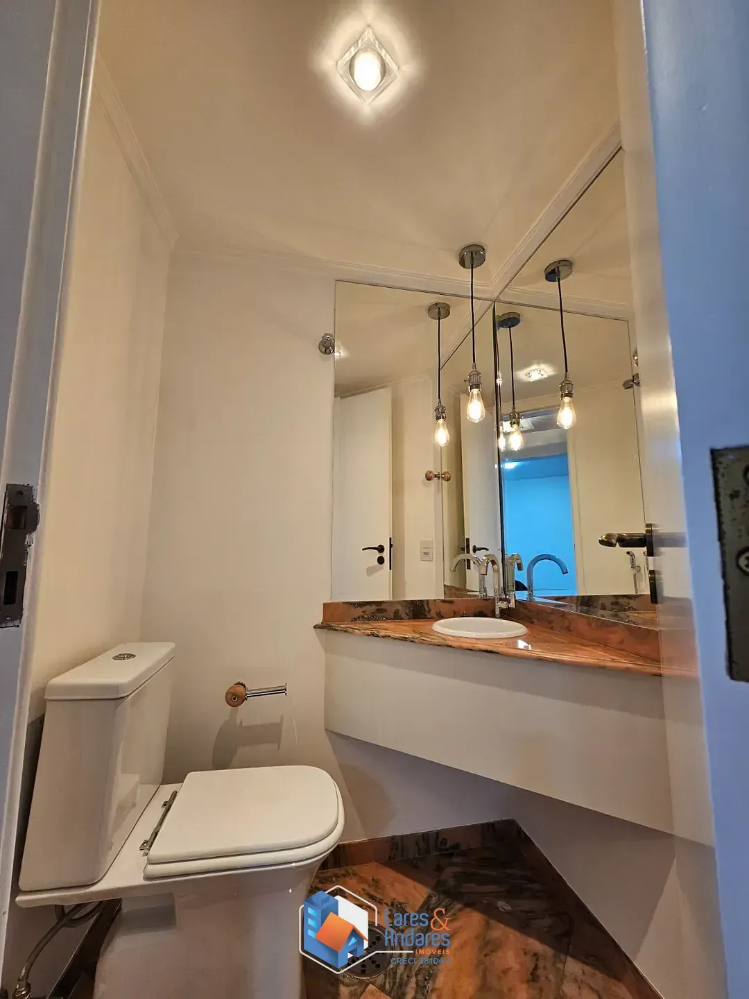 Imagem Apartamento para venda em Indianópolis com 3 quartos, sendo 3 suítes, 170m²