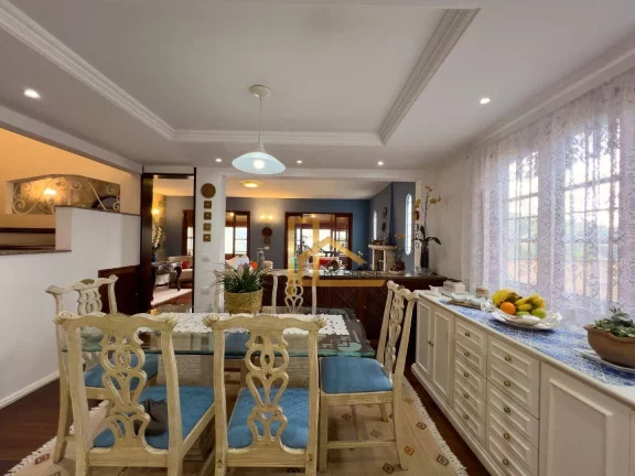 Imagem Casa com 3 quartos e lazer privativo perto do centro de Teresópolis