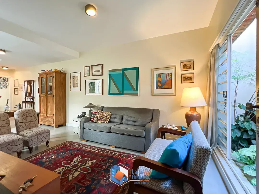 Imagem Casa para venda em Brooklin Paulista com 5 quartos, sendo 3 suítes, 231m²