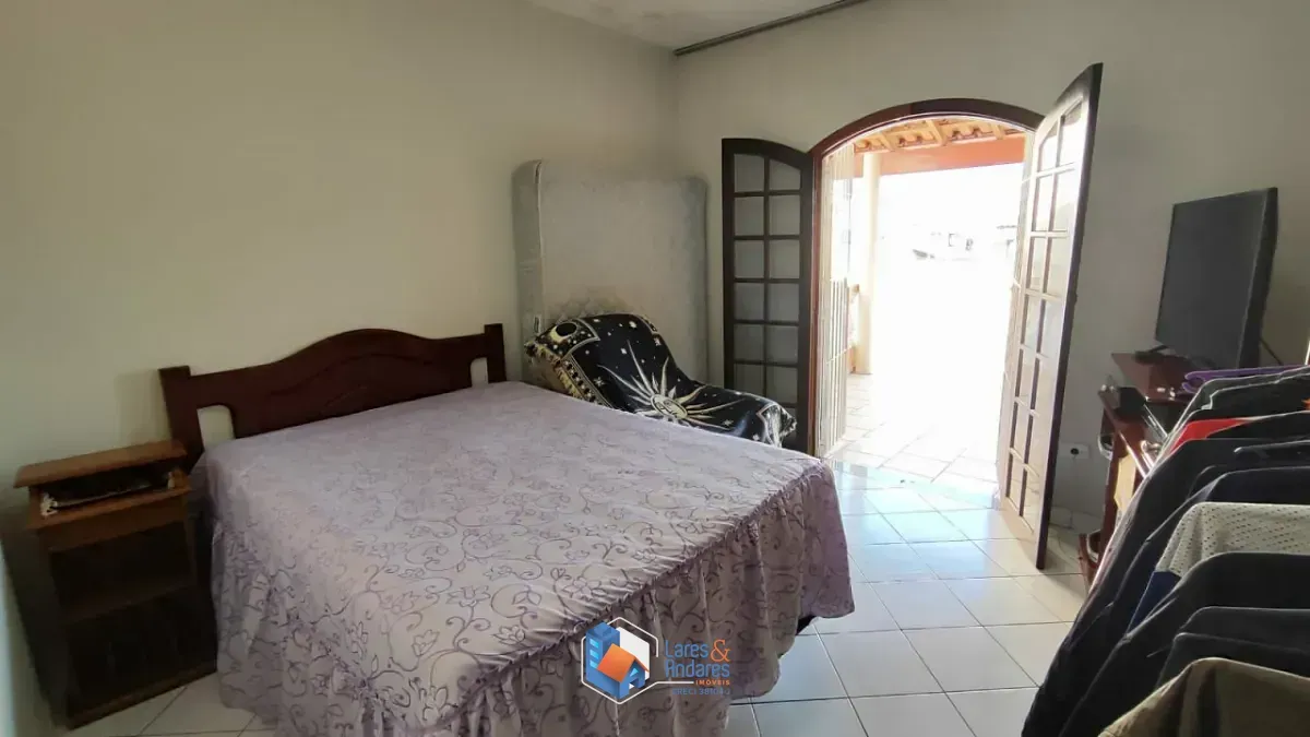 Imagem Casa para venda em Jardim Santa Cruz (Campo Grande) com 3 quartos, sendo 1 suíte, 118m²