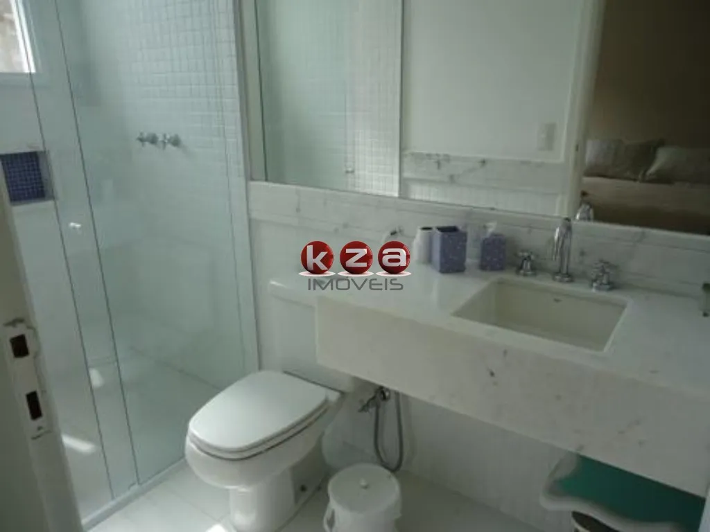Imagem Casa em Condomínio de Luxo no Jardim Recanto, Valinhos-SP: 3 quartos, 3 suítes, 2 salas, 5 banheiros, 3 vagas, 330m²!