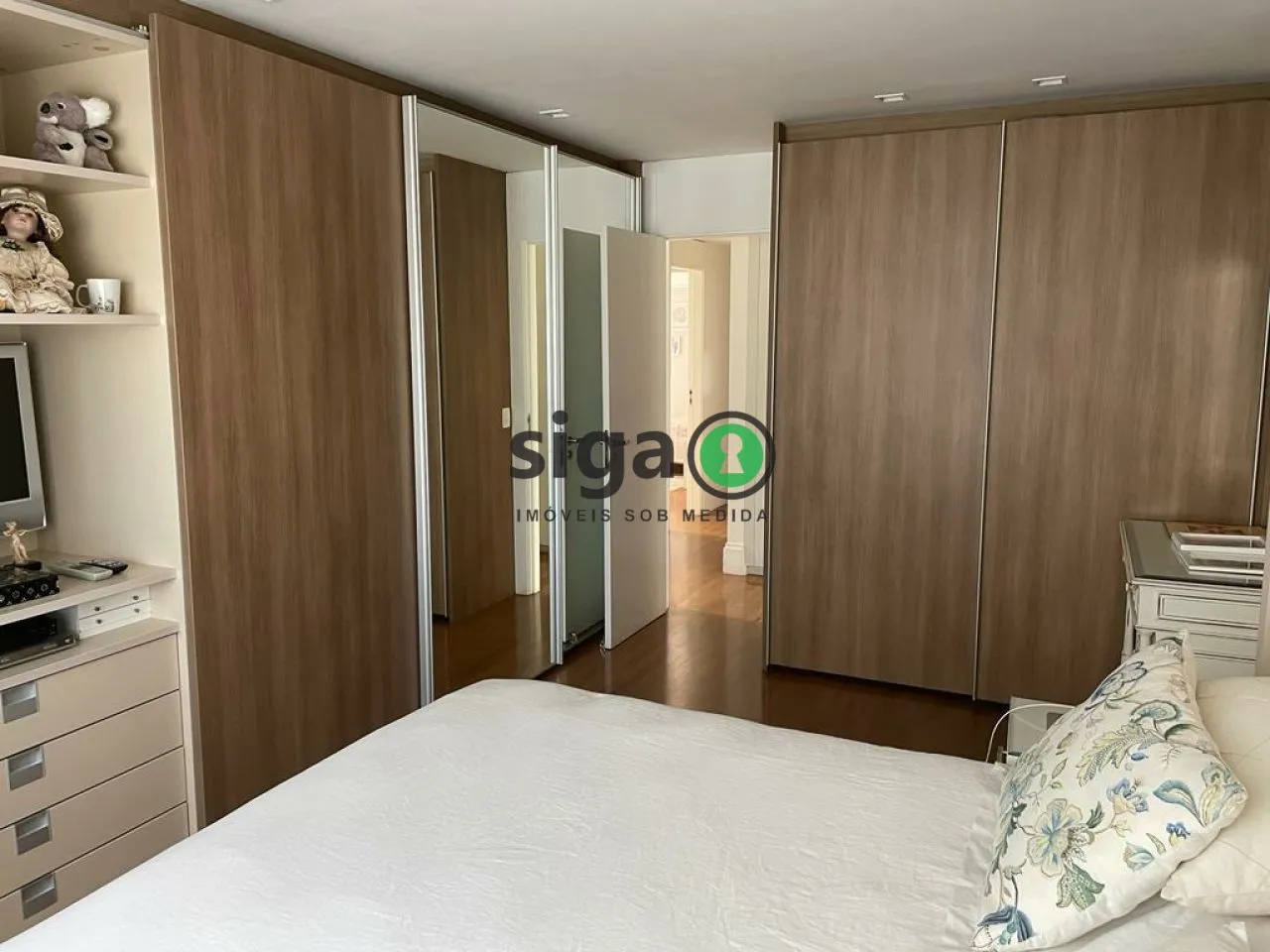 Imagem APARTAMENTO LOCAÇÃO COM 3 DORMITORIOS NO CONDOMINO DU CHAMP CAMPO BELO
