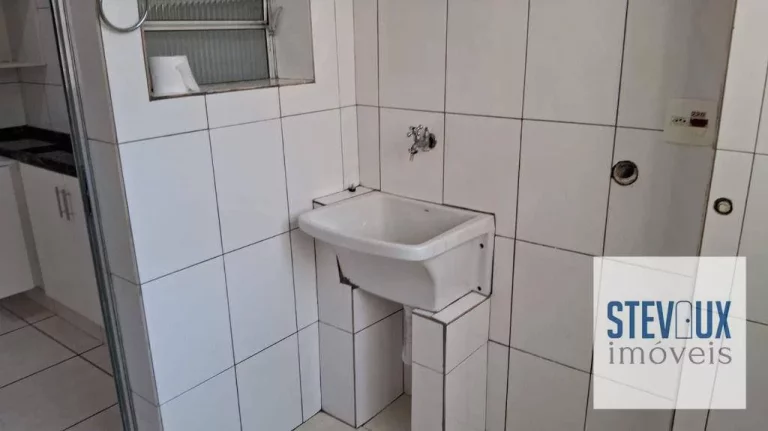 Imagem Apartamento com 2 dormitórios próximo ao metrô Eucaliptos ( está locado)
