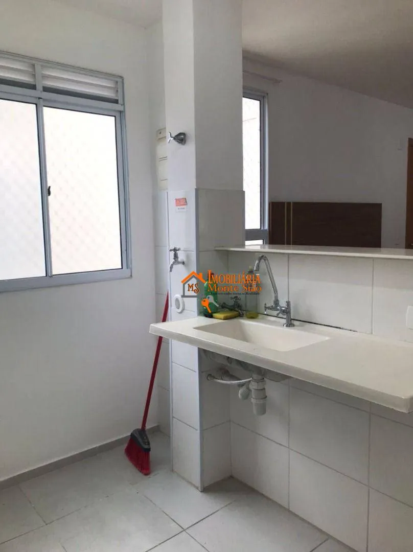 Imagem Apartamento com 2 dormitórios à venda, 38 m² por R$ 290.000,00 - Jardim Rosa de Franca - Guarulhos/SP