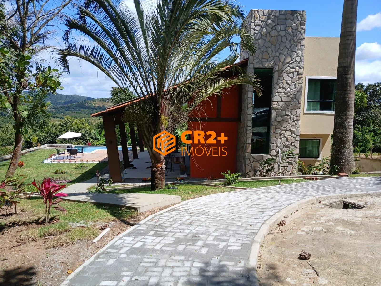 Imagem Casa com Piscina, 3 Suítes e 1.200m² - Condomínio Alameda dos Ipês | Bonança