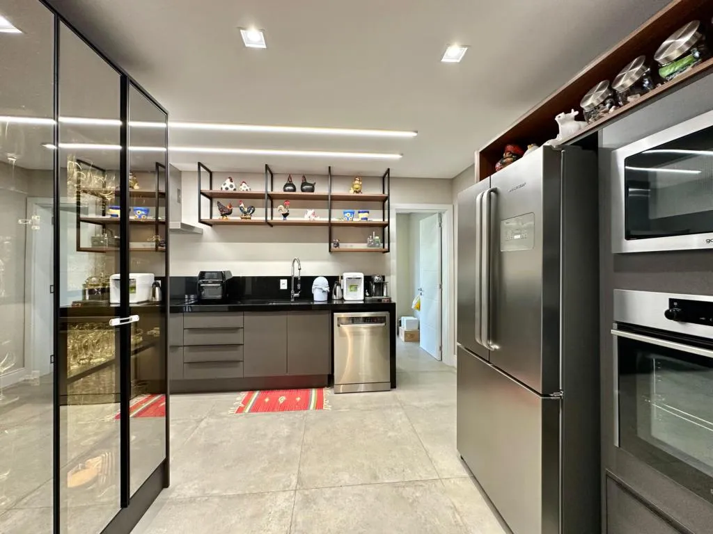 Imagem Casa em Condominio 5 Dormitórios - Bairro xangri-la
