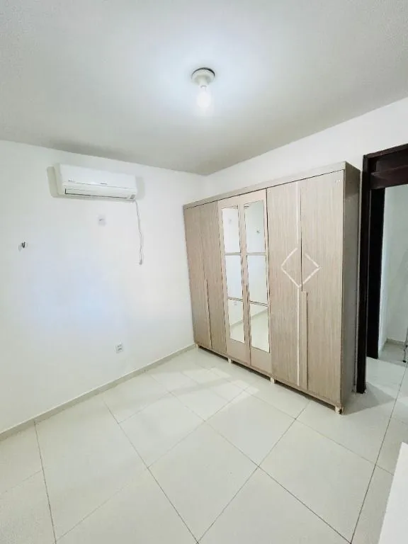 Imagem Casa com 3 quartos em Ponta de Campina, a 300m da praia. Moderna, ventilada e pronta para morar em área valorizada.