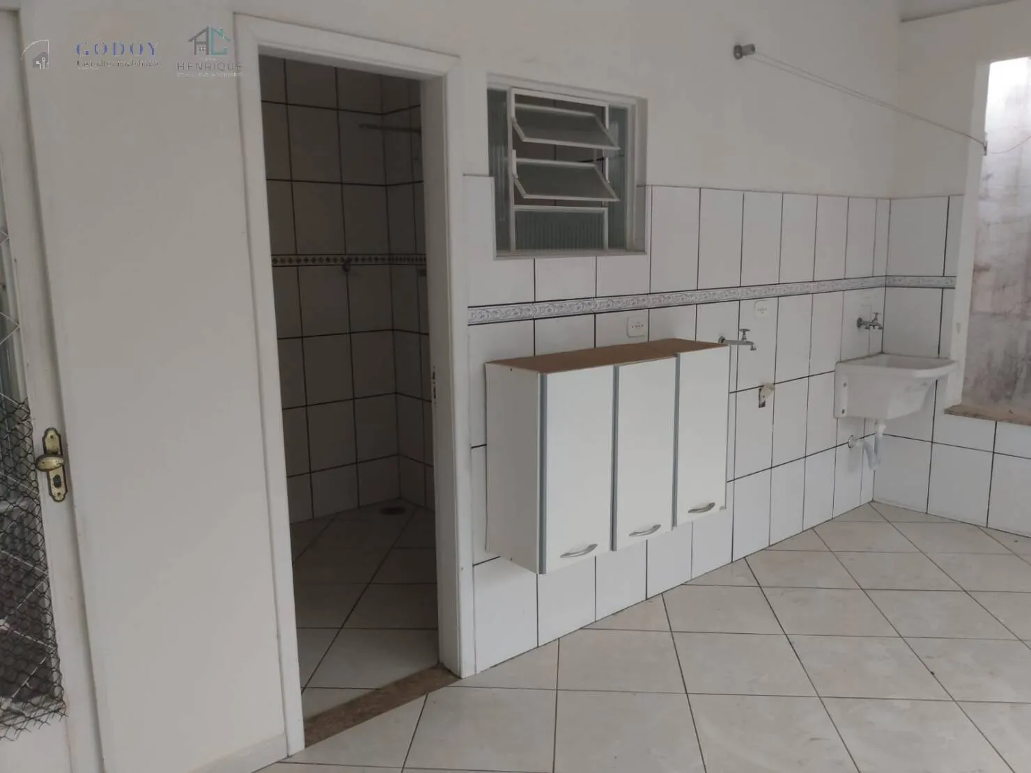 Imagem Casa para Locação 3 Quartos, 2 Suites, 4 Vagas, 660M², Jardim Residencial Doutor Lessa, Pindamonhangaba - SP