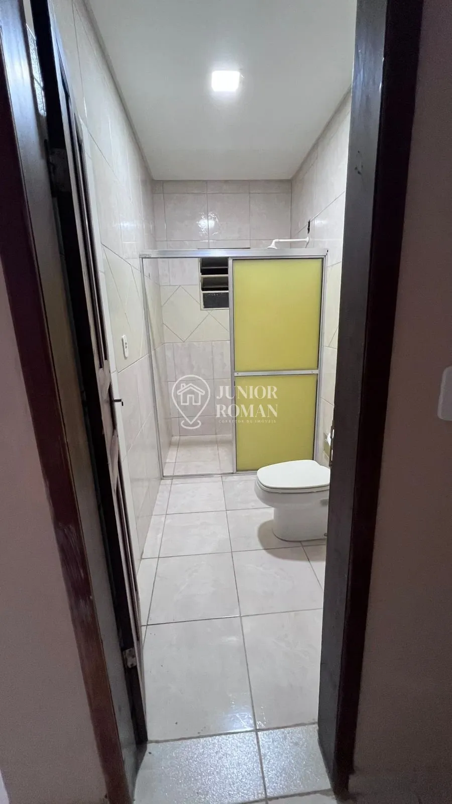 Imagem PONTO COMERCIAL PARA LOCAÇÃO AO LADO DA IGREJA DO PERPETUO SOCORRO - BARREIRAS/BA