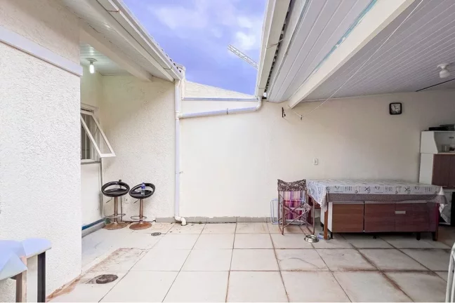 Imagem Casa em Condomínio para venda no bairro Olaria em Canoas