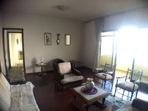 Imagem Casa Residencial / Centro