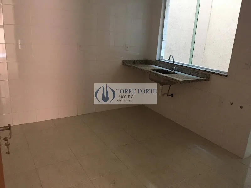 Imagem Sobrado 2 dormitórios 2 suíte e 1 vaga de condomínio na Vila Santa Clara