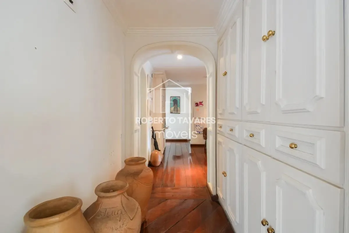 Imagem Apartamento de 3 quartos, 210m² no bairro Santa Cecília, em São Paulo