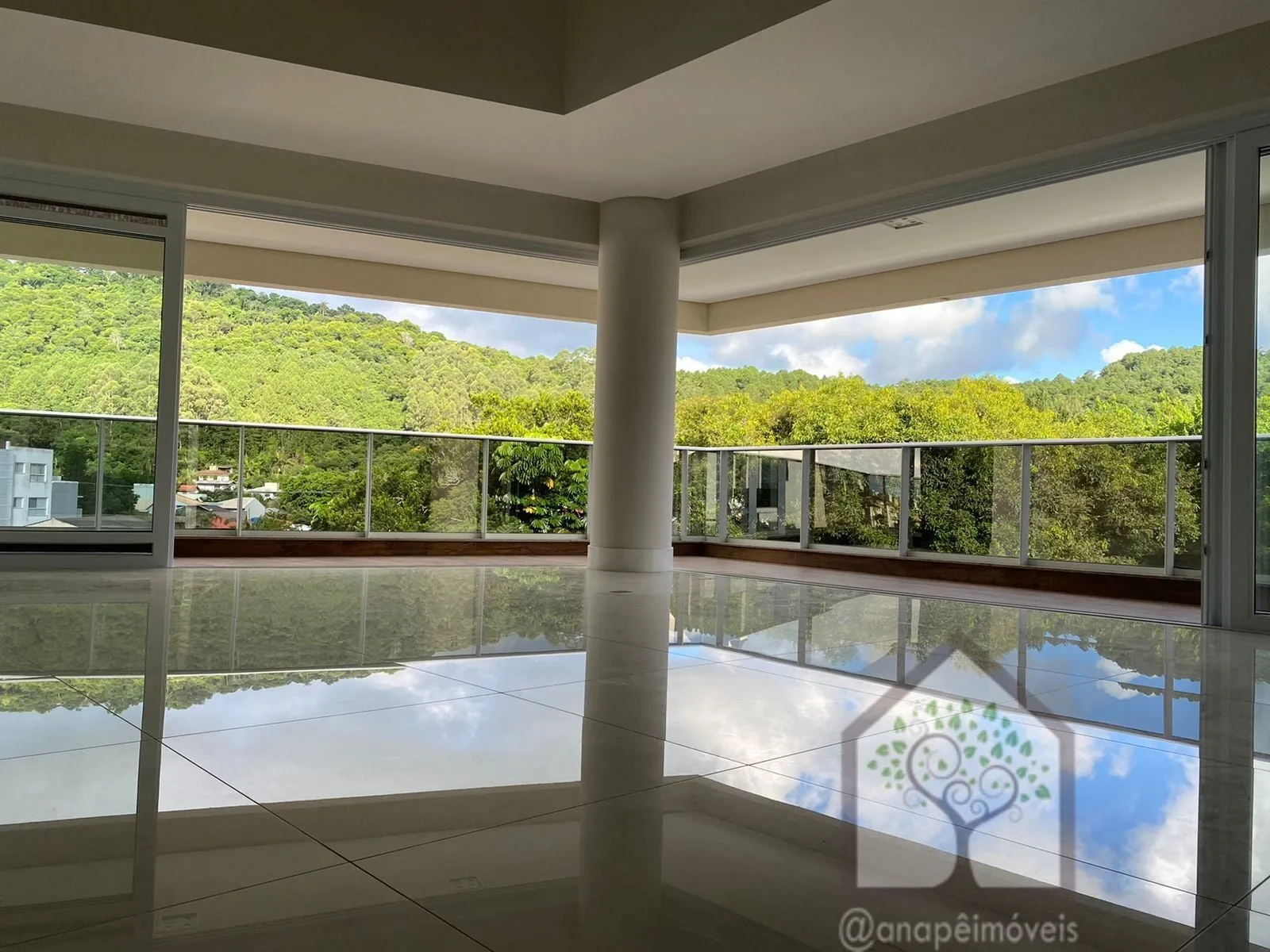 Imagem Apartamento Alto Padrão em Jurerê, Florianópolis/SC