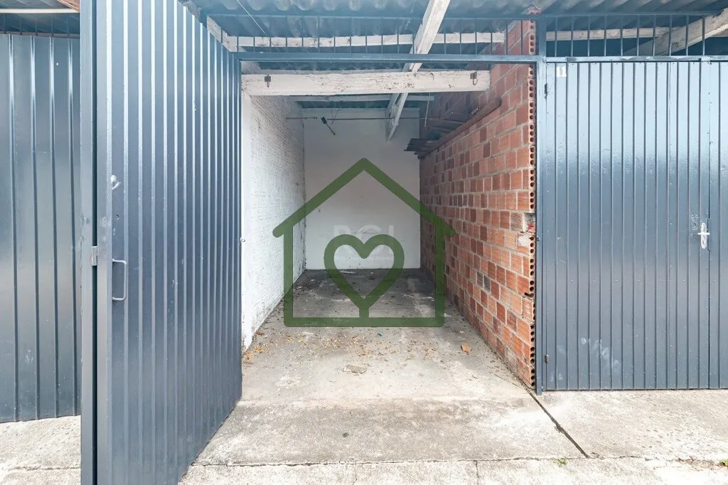 Imagem Apartamento localizado no bairro Vila Ipiranga, térreo. Imóvel com 2 dormitórios, sala de estar/j...