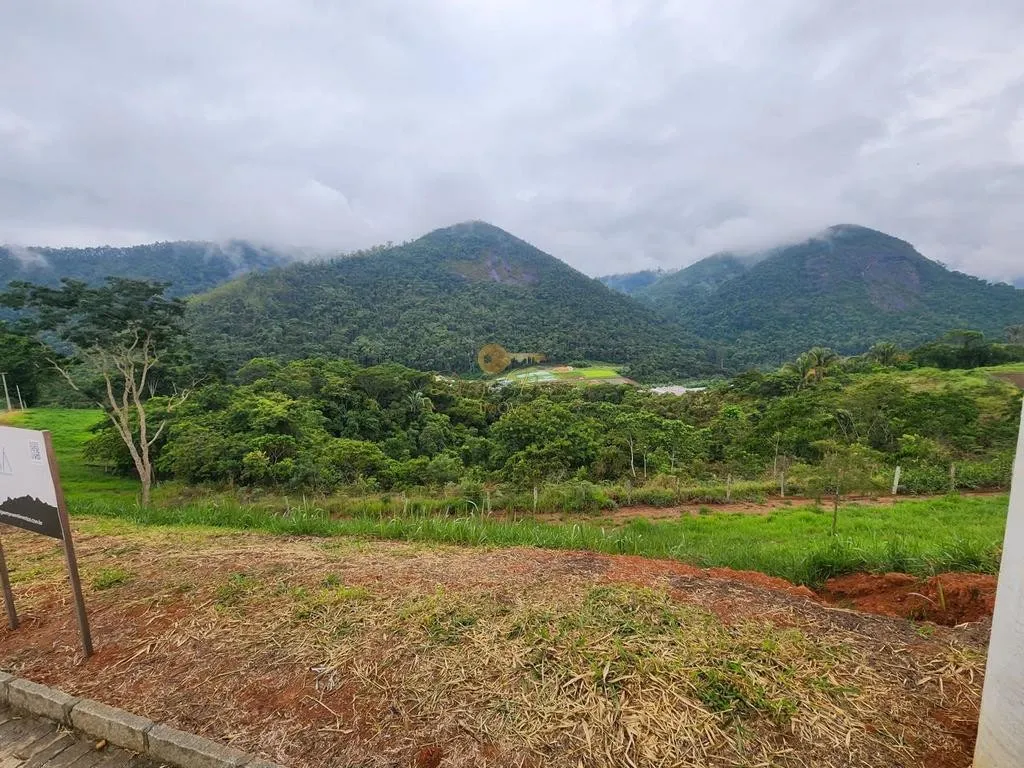 Imagem Terreno em Condomínio para Venda em Teresópolis / RJ no bairro Vale Alpino